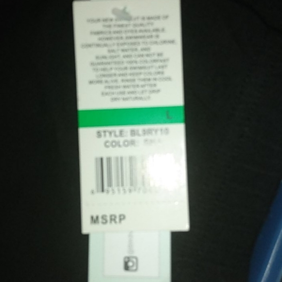 Bikini - Picture 2 of 2